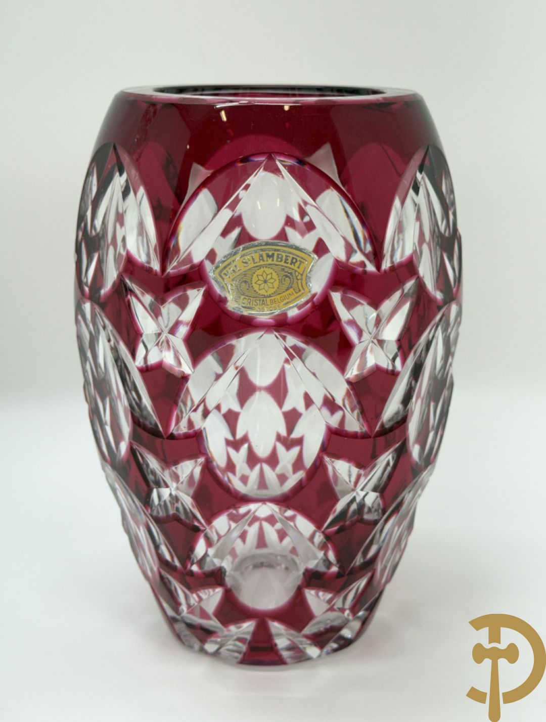 Rood kristallen Val-Saint-Lambert vaas + 6 gekleurde glazen in bleikristal