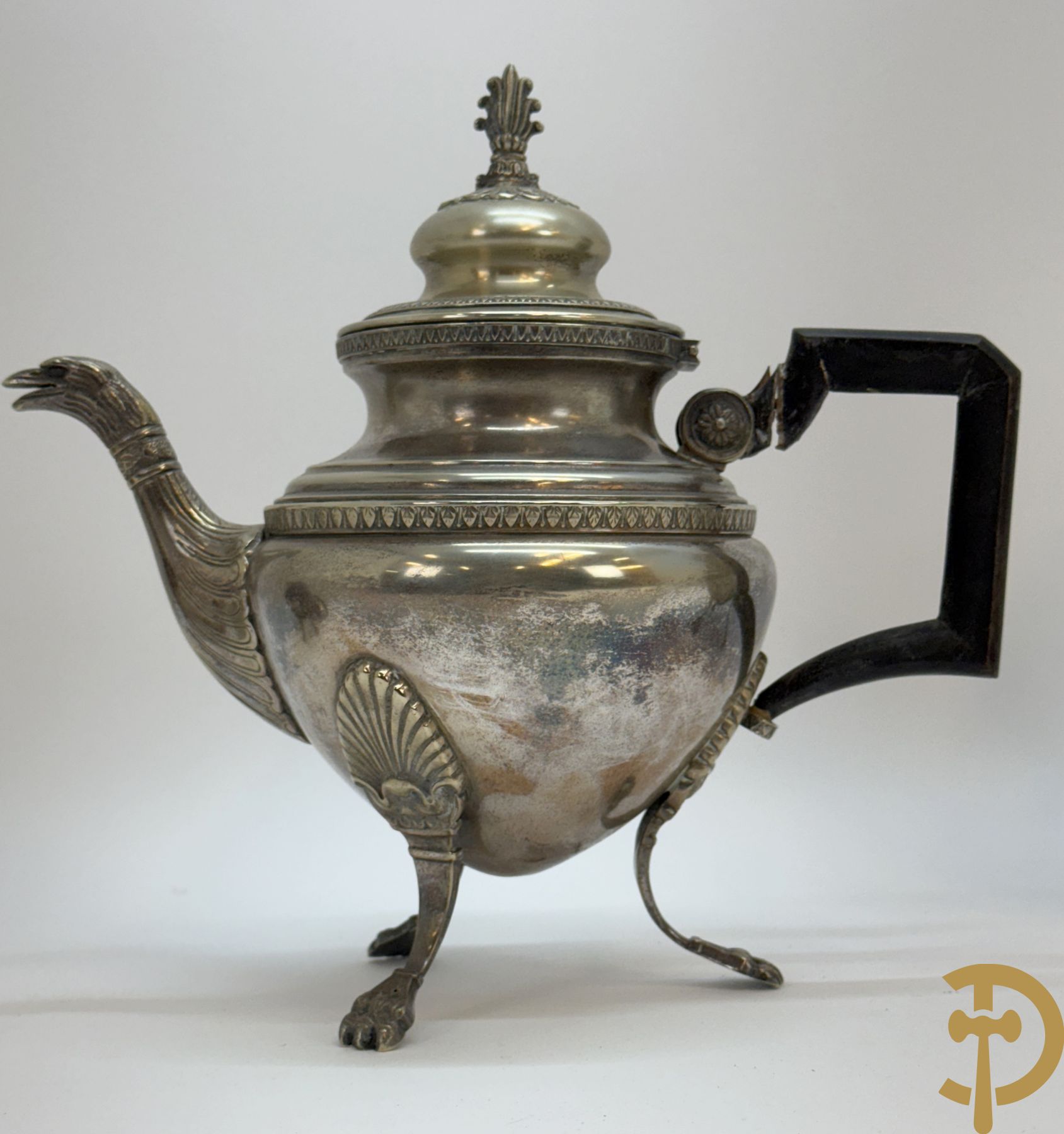 Verzilverd koffie en theestel op plateau, Metal Blanc getekend