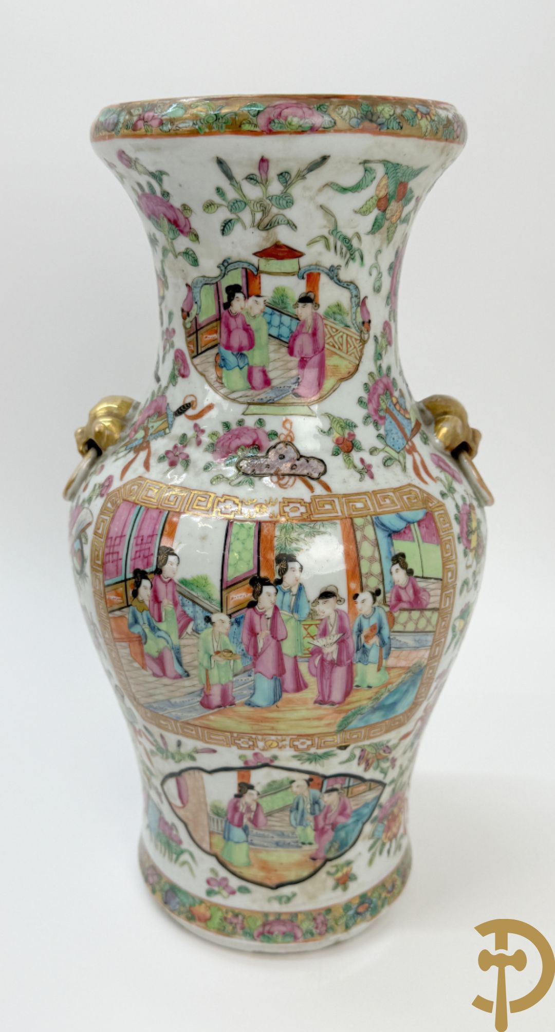 Paar Chinese porseleinen Kanton vazen