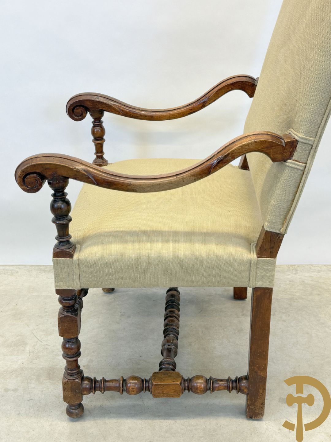 Paar notelaren Louis XVIII armzetels