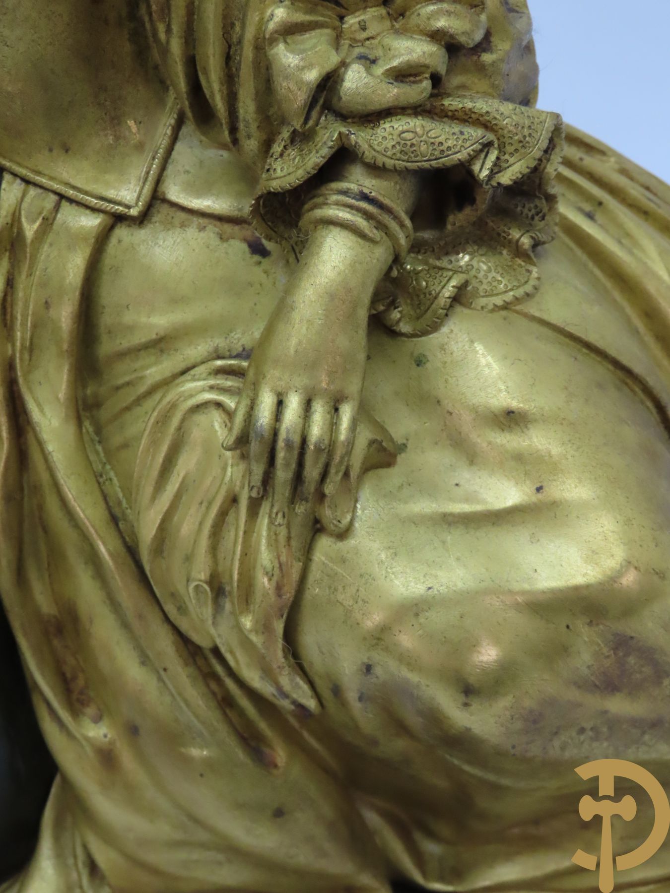Vergulde bronzen pendule met dame, Charles X