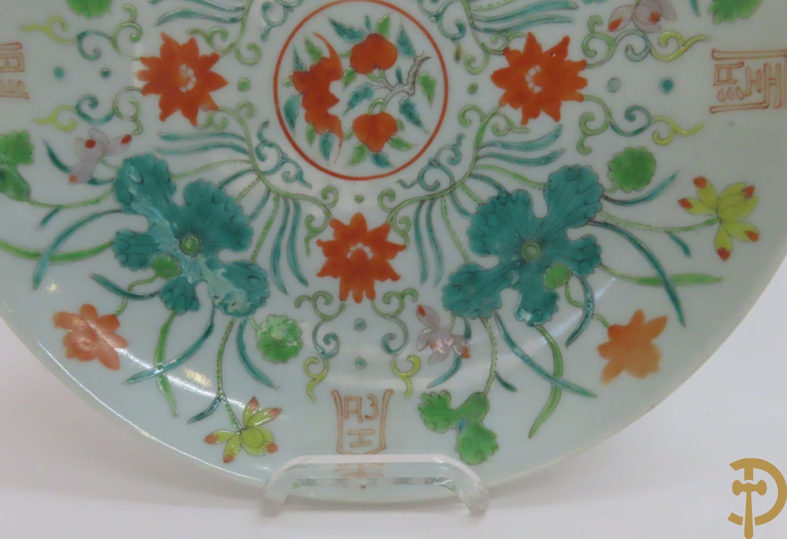 Lot Chinese porseleinen bordjes w.o. Famille rose en Kanton