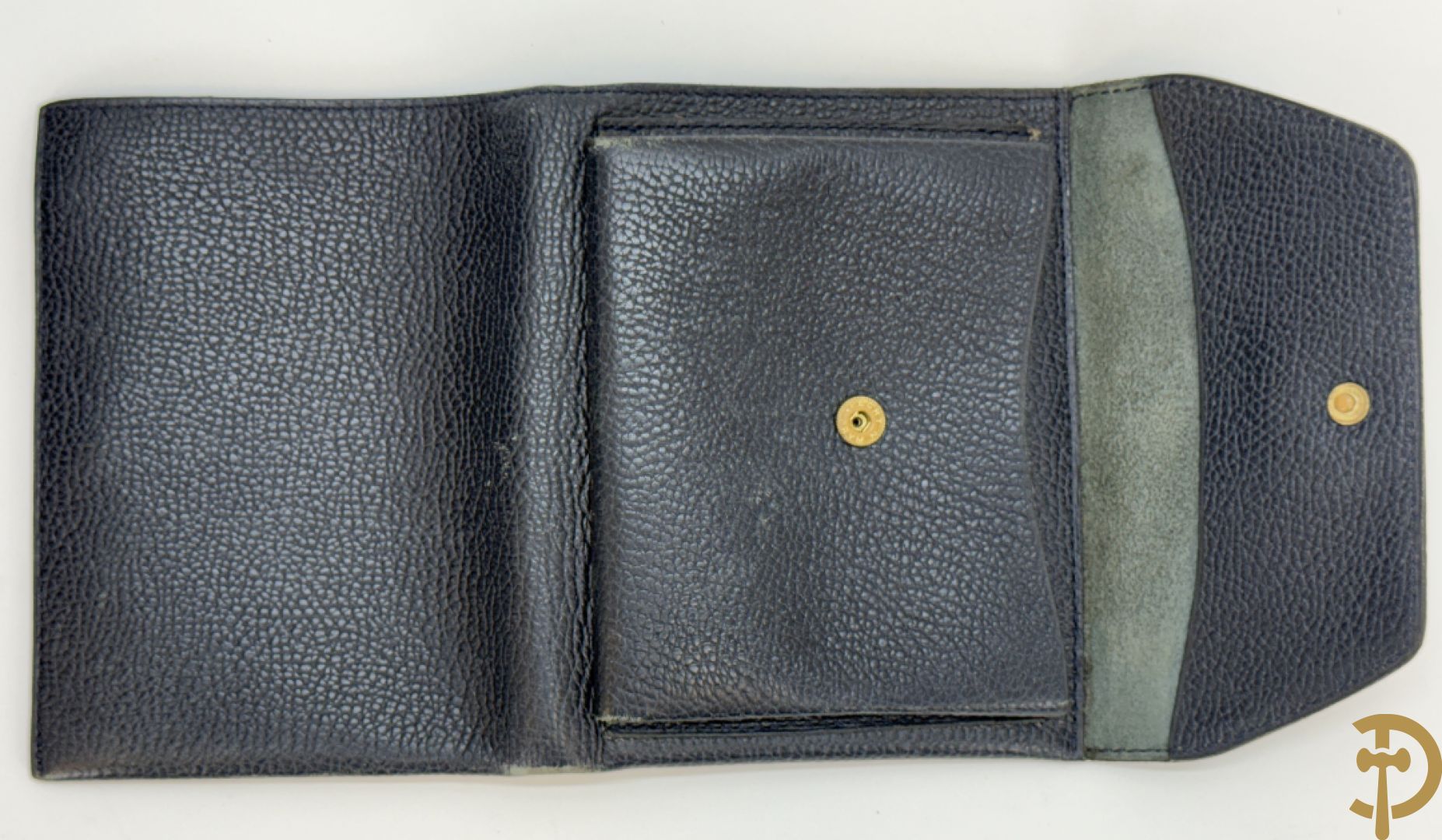 Blauw gekorreld lederen schoudertas model Le Calicot en openklapbare geldbeugel, Delvaux,