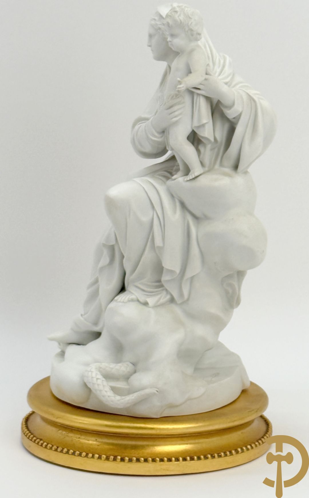 Boizet getekend, witte biscuit van Madonna met kind steunende op slang, gemerkt Sèvres, op vergulde sokkel