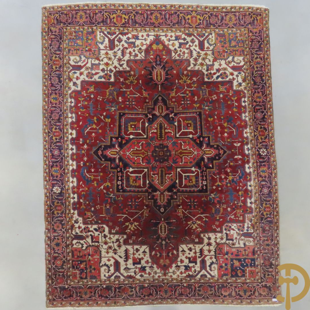 Oosters handgeknoopt tapijt Heriz