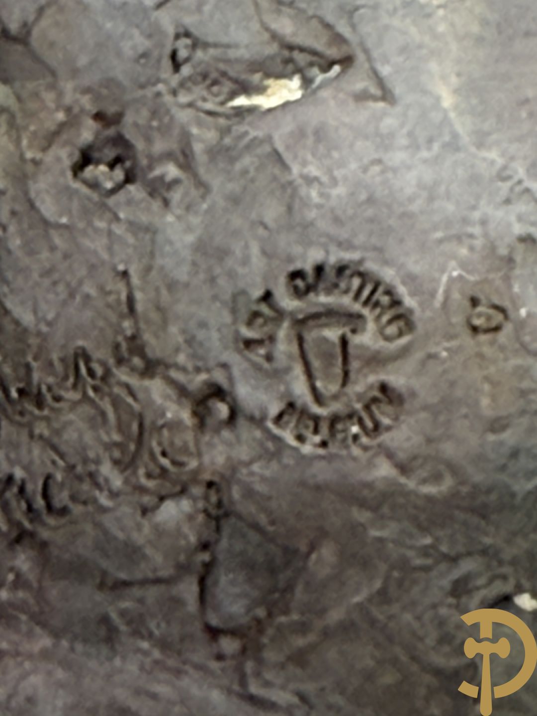 VANDAELE Edward (gestempeld tussen de achterpoten anno1997) 