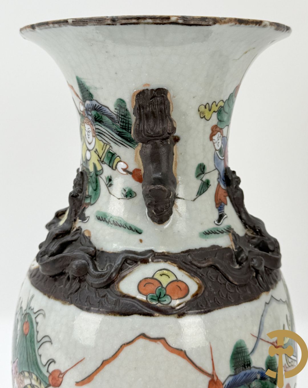 Paar Nankin vazen met krijgerdecor