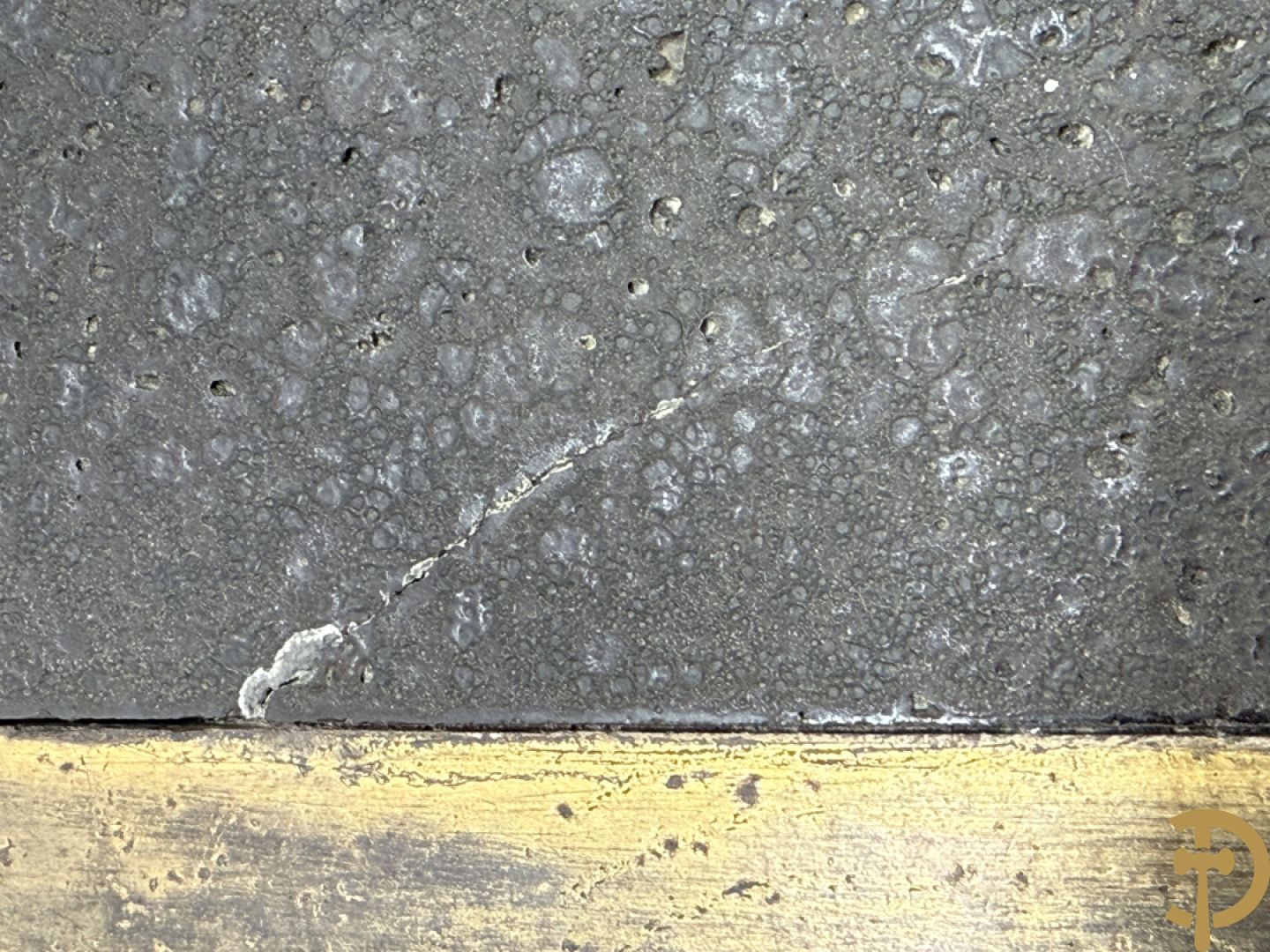 DESSAUVAGE Tjok getekend - Keramieken coupe