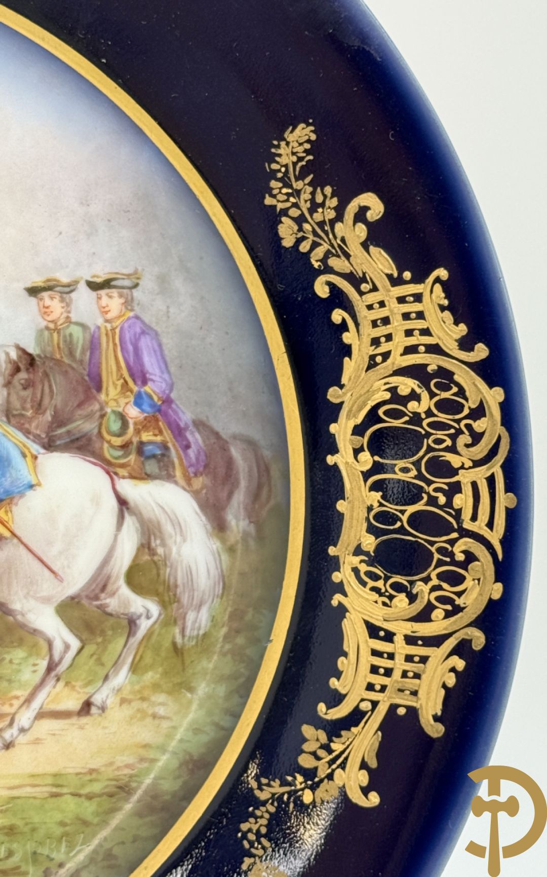 Paar handbeschilderde porseleinen Sèvres borden 