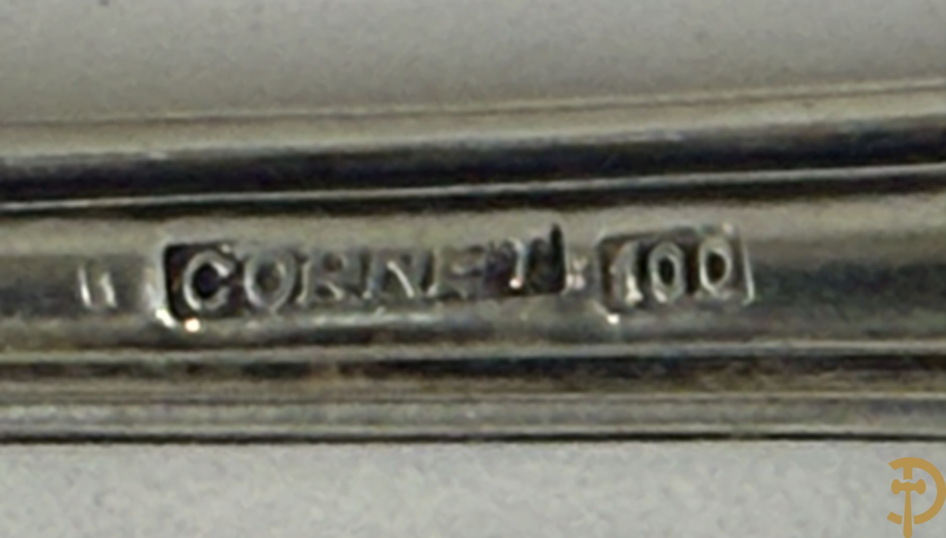 Verzilverd bestek (7 reeksen van 12 + grote stukken) in koffer, gemerkt Cornet