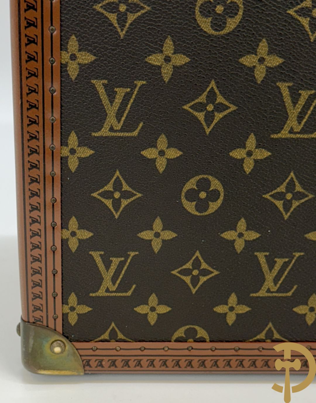 Louis Vuitton koffer met onderverdeling, genummerd 951674