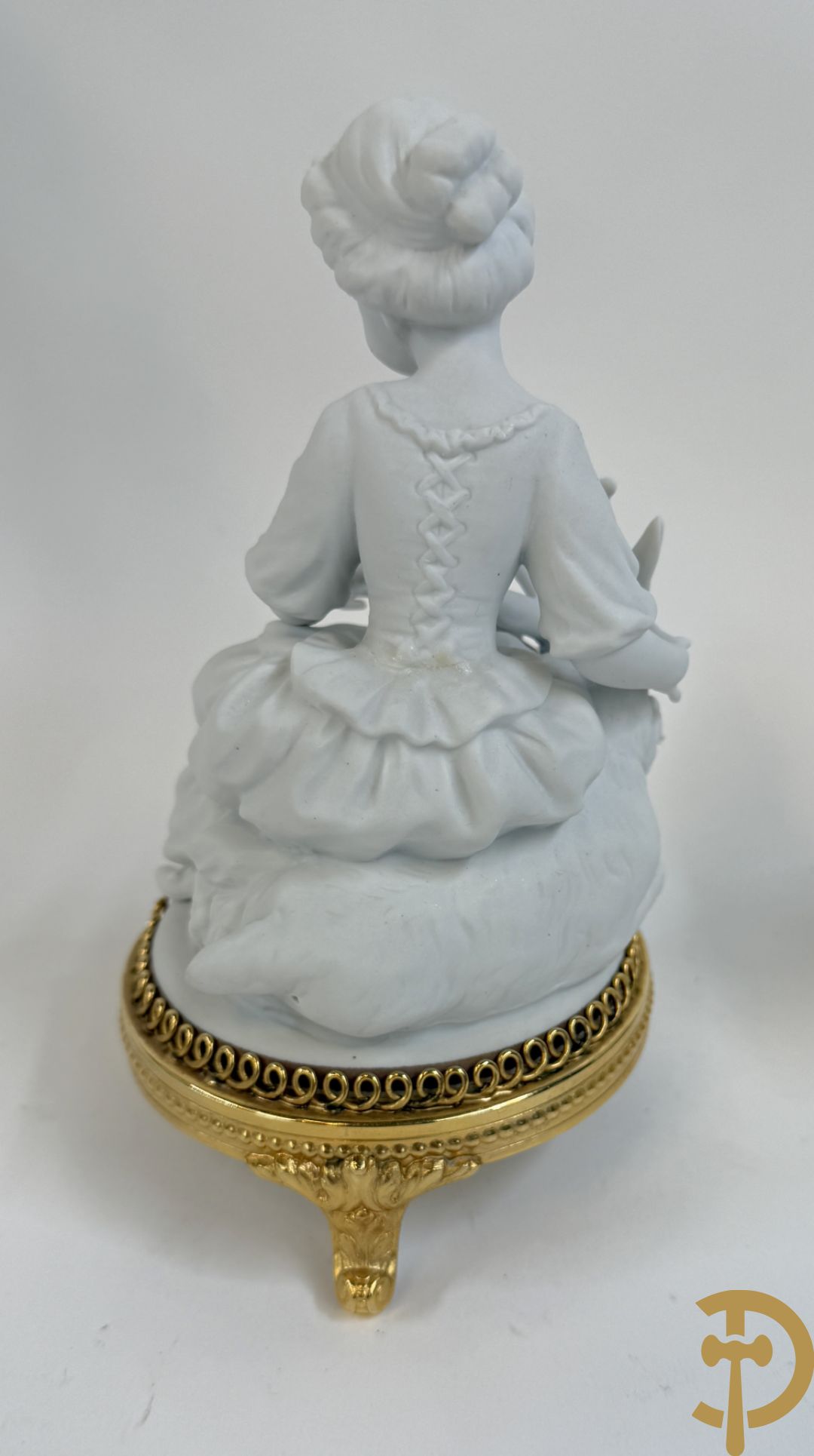 Vier Spaanse gekleurde biscuits met kinderen, Zaphir gemerkt + Italiaanse biscuits met cupido