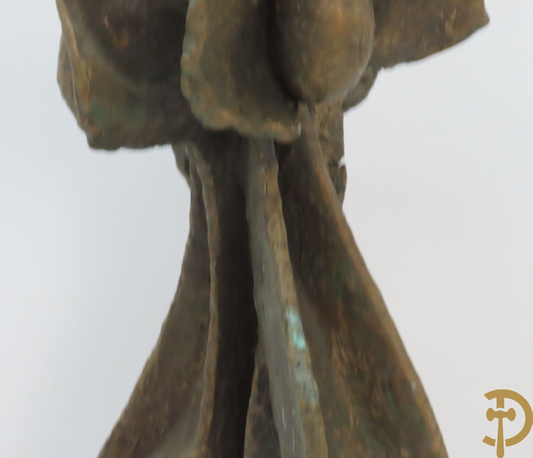 Lampens Marc (van) LM gemonogrammeerd - Bronzen gepatineerde bloem