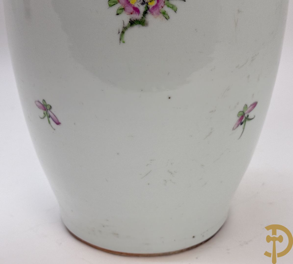 Chinese porseleinen vaas met decor van bloemen en vogels