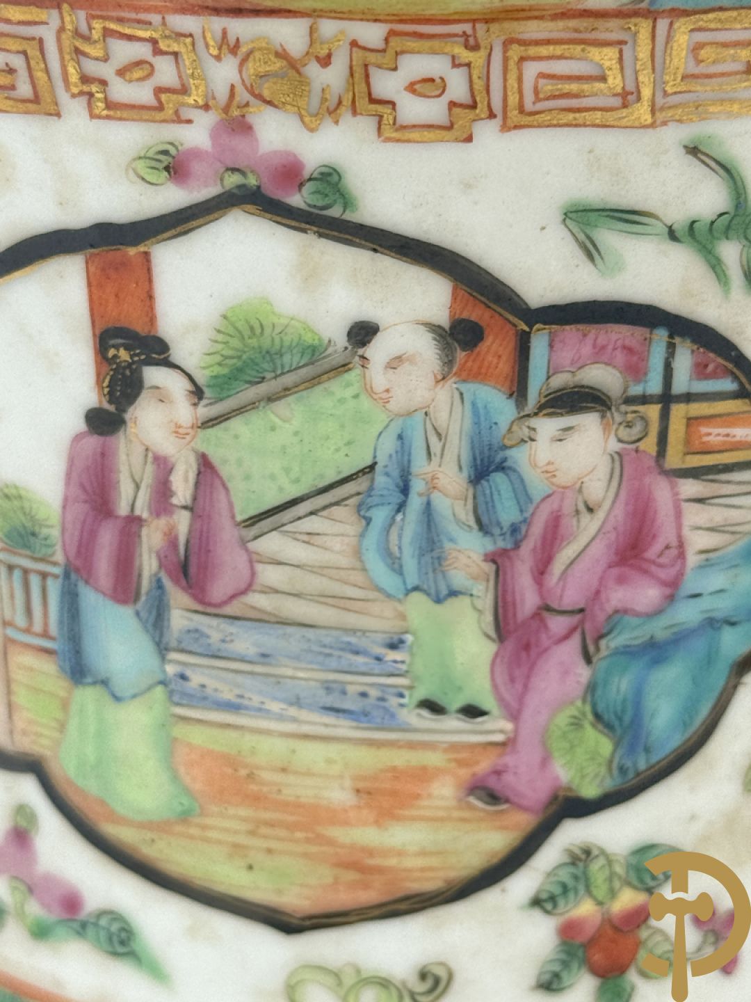 Paar Chinese porseleinen Kanton vazen