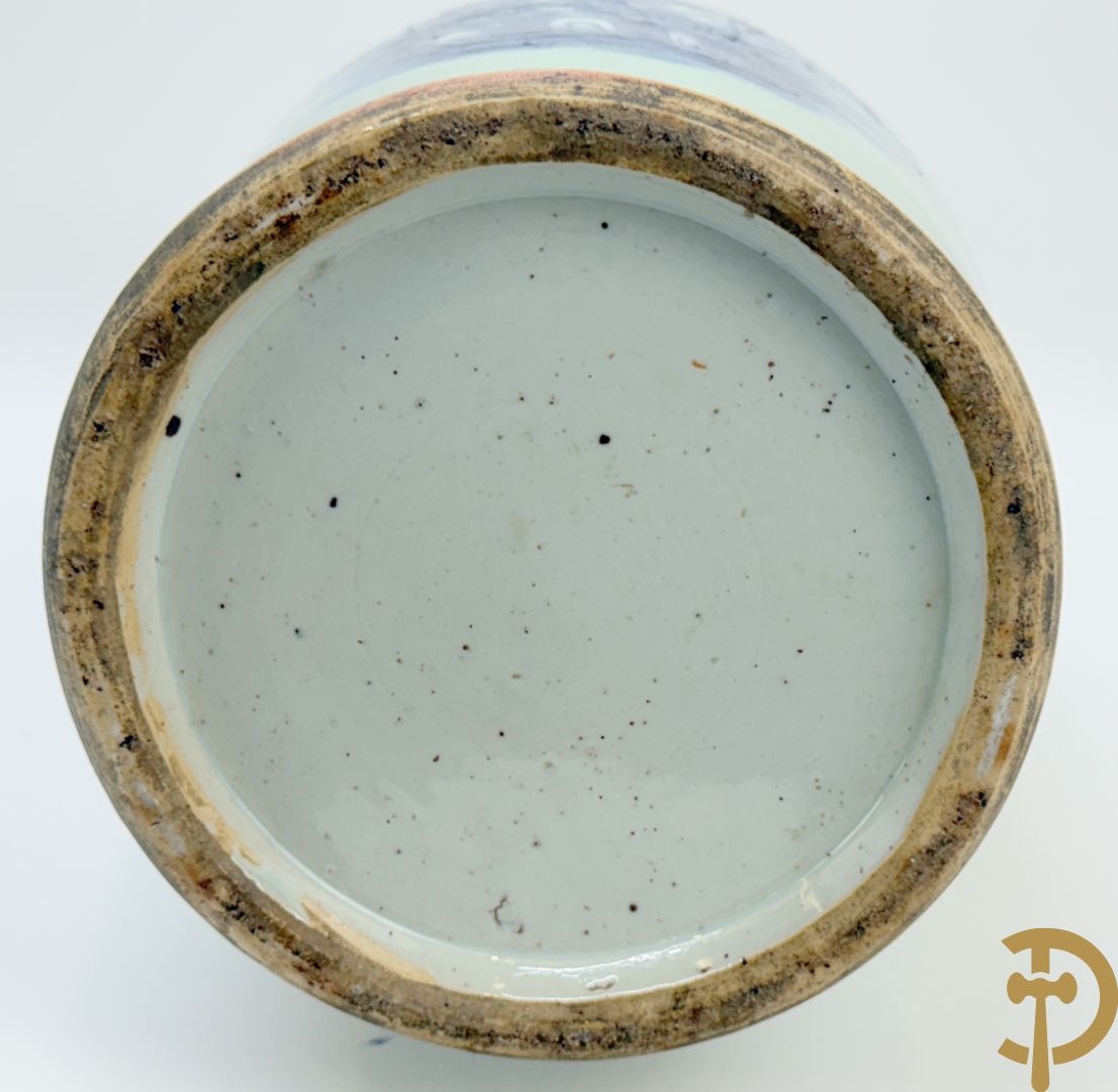 Chinese porseleinen blauw/wit vaas met bloemen en vogeldecor