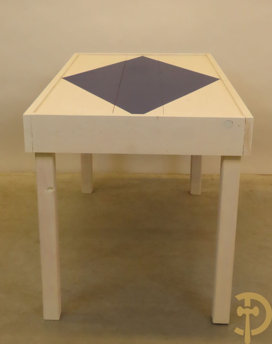 Dheedene Stefaan (van) Tafel : Reconstruction (An occasion for mistake) III, 2006 - 2007 div. + posters
Ed. 3 + I A.P. / # 1/3