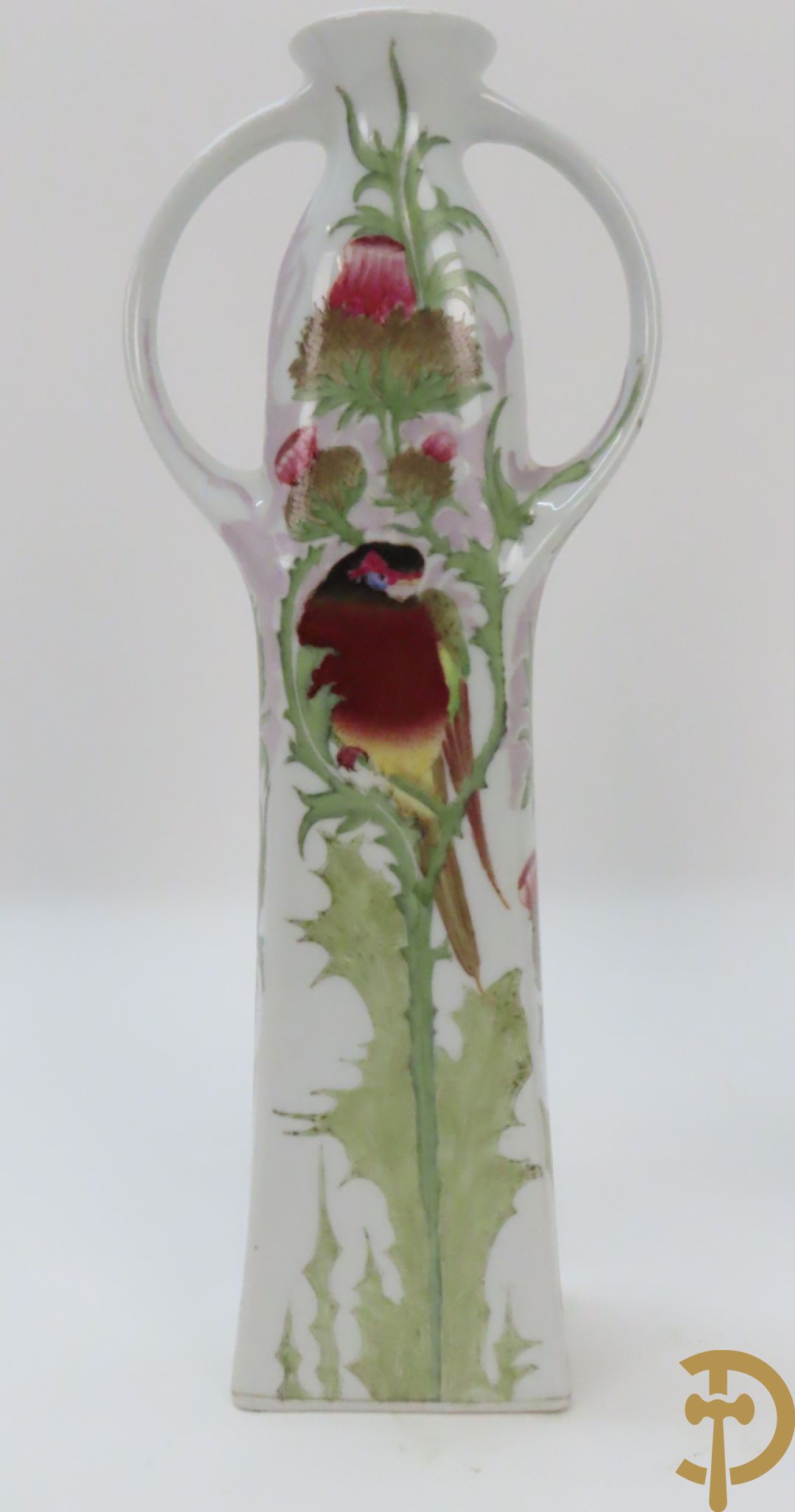 Twee Hollandse vazen met bloemendecor, Colenbrander Arnhem Holland