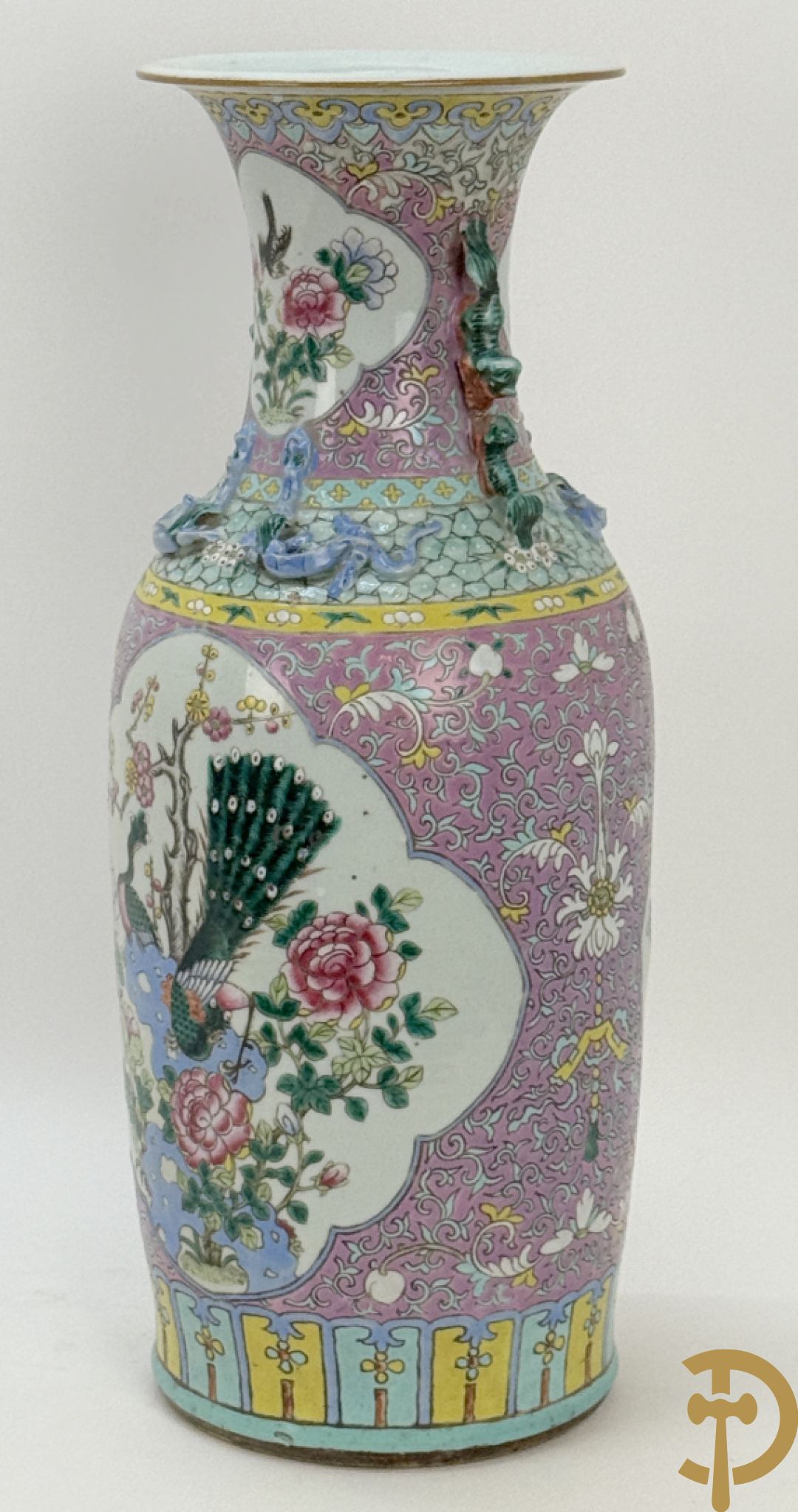 Chinese porseleinen vaas met vogel- en bloemendecor