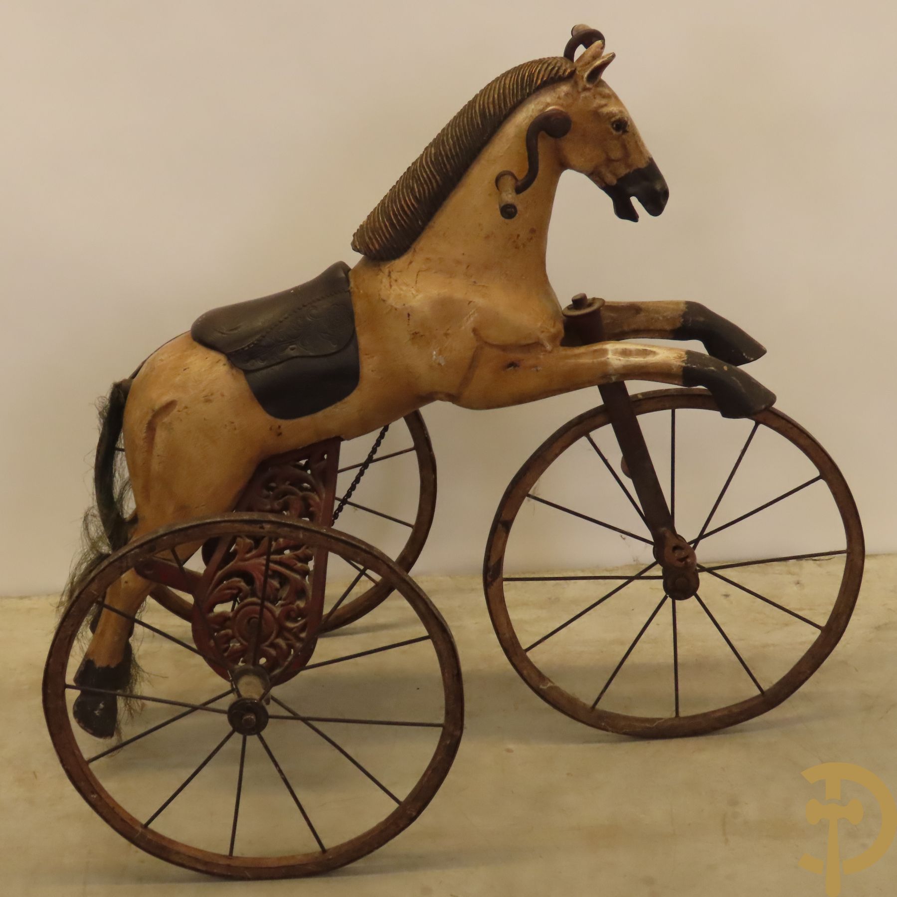 Speelgoed driewieler met paardje - replica