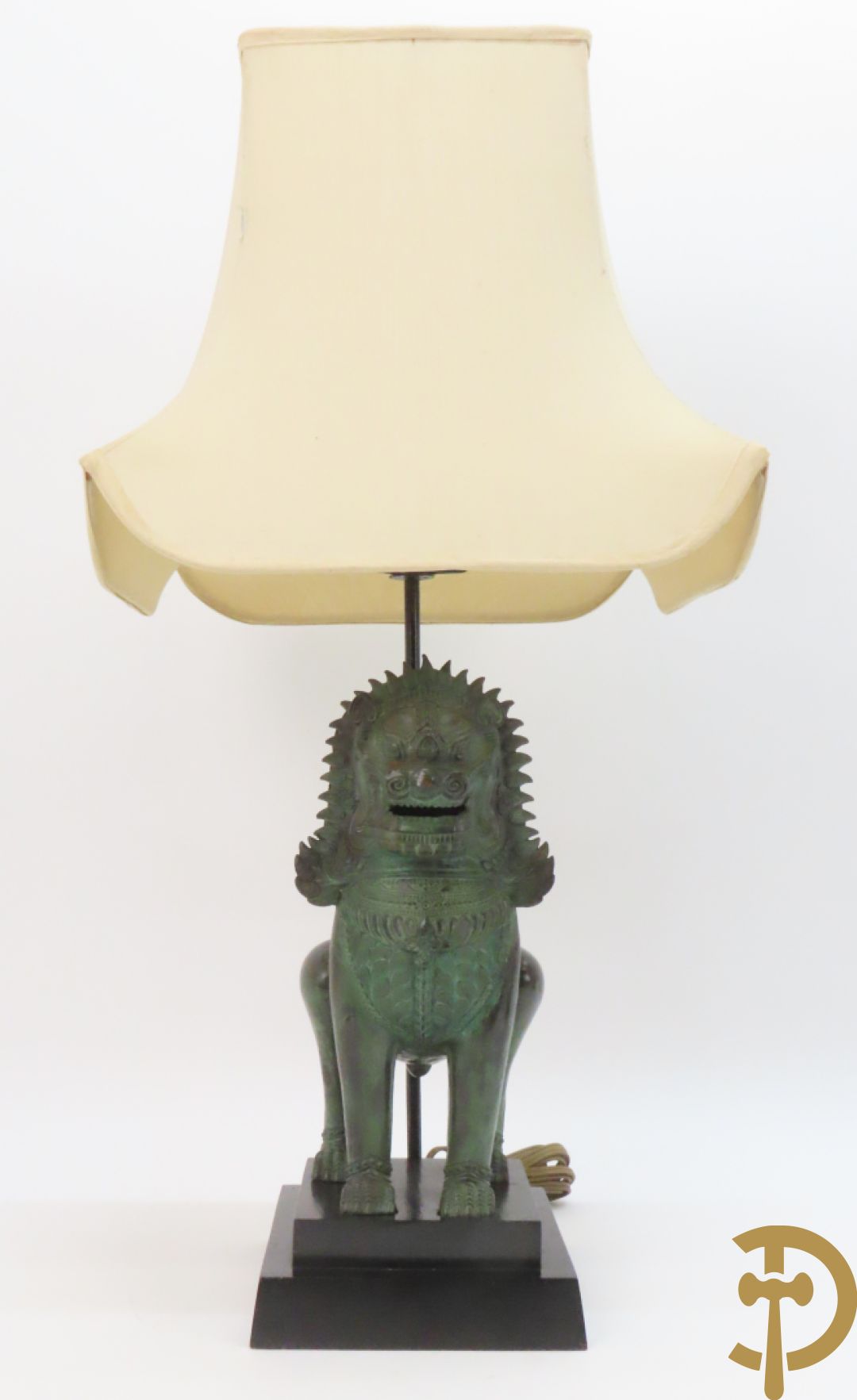 Bronzen Thibetaanse fo-hond als lampadaire + 2 bronzen musicerende boedhistische figuren