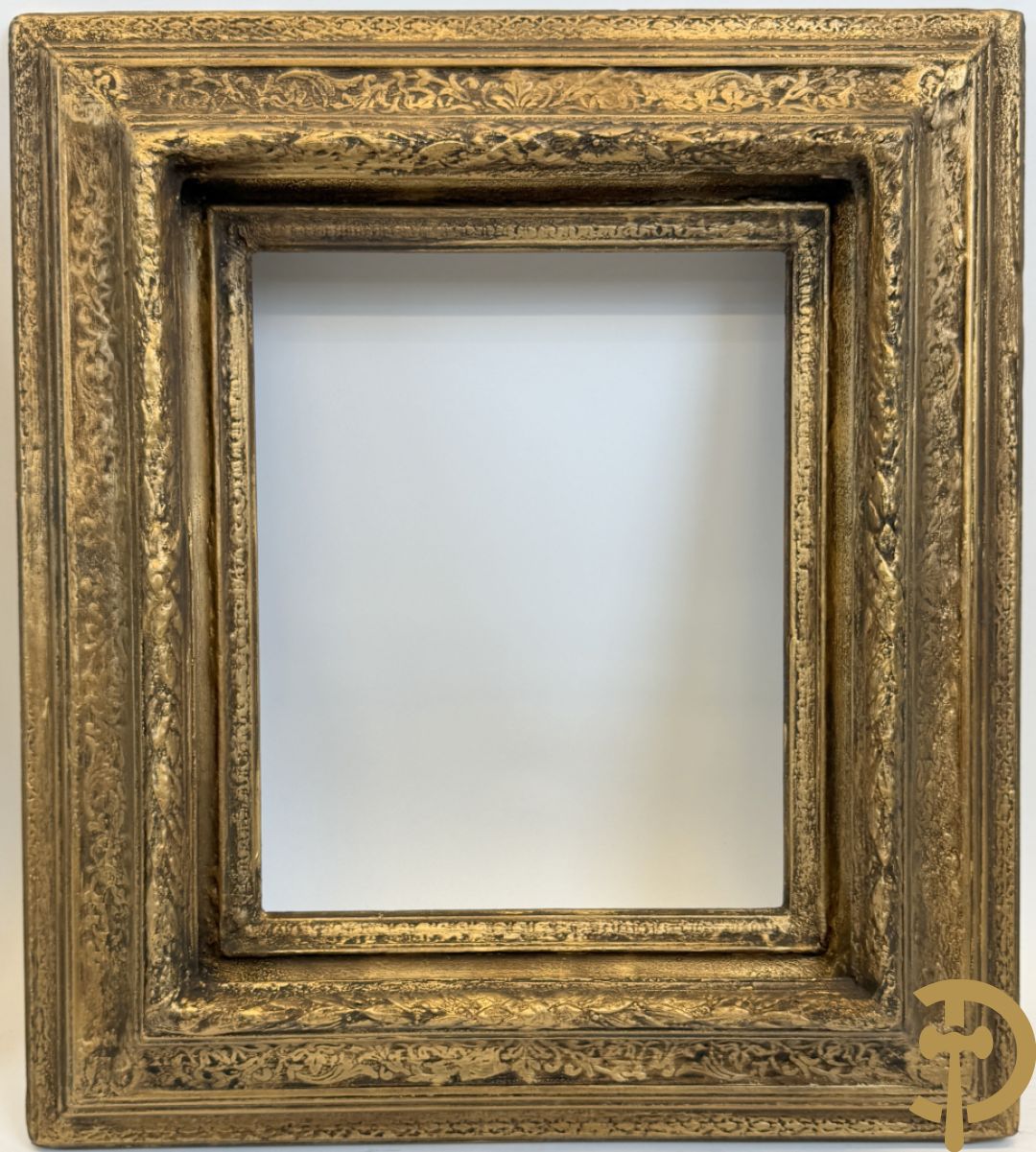 Oude vergulde lijsten Louis XVI stijl, deels met moulures