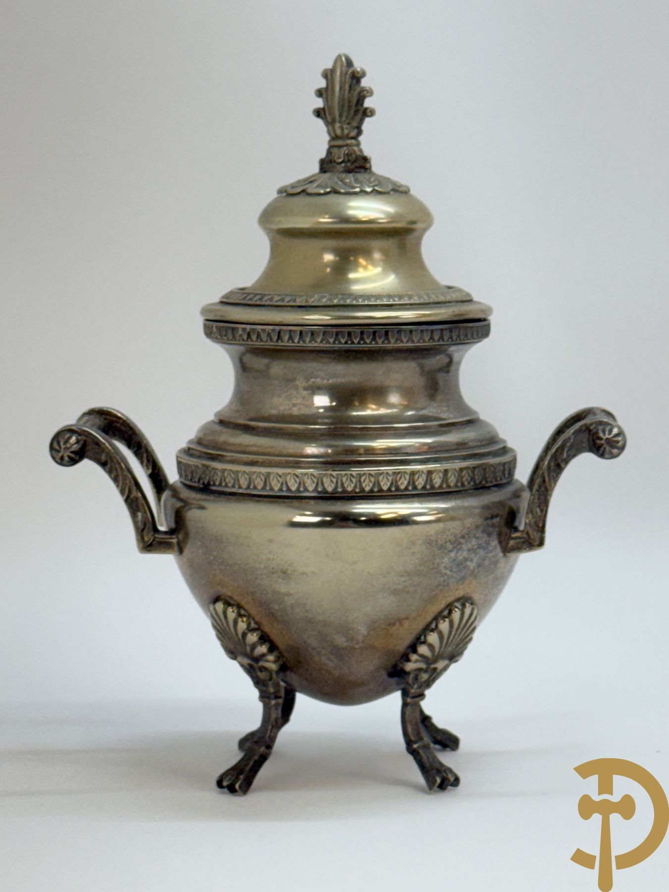 Verzilverd koffie en theestel op plateau, Metal Blanc getekend