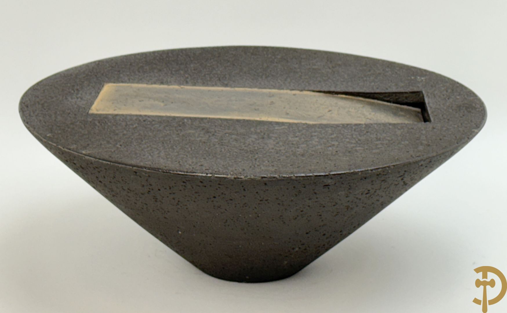 DESSAUVAGE Tjok getekend - Keramieken coupe