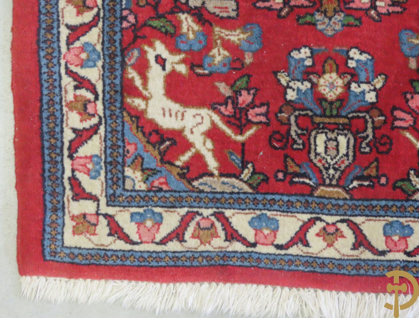 Vijf oosterse handgeknoopte tapijten