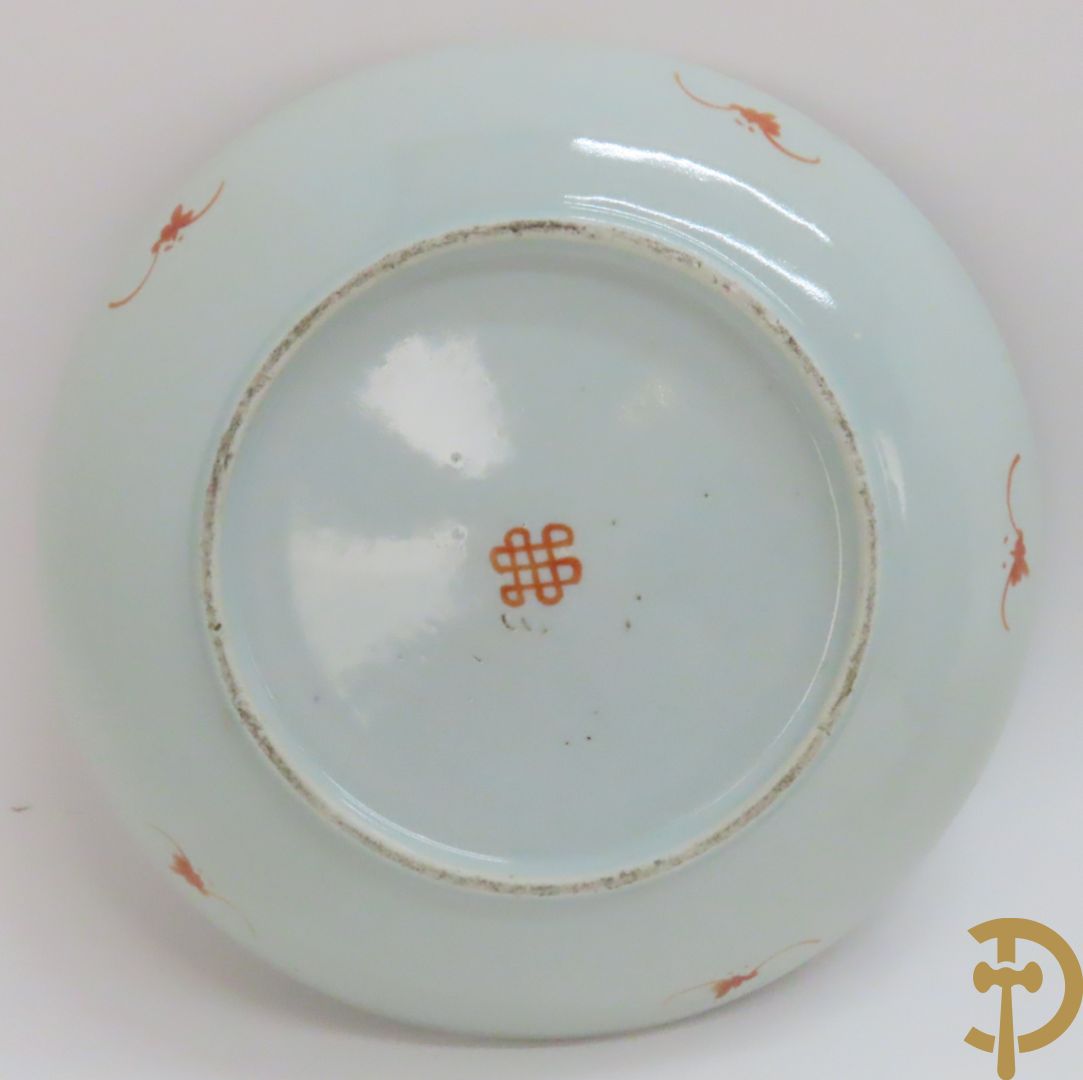 Lot Chinese porseleinen bordjes w.o. Famille rose en Kanton