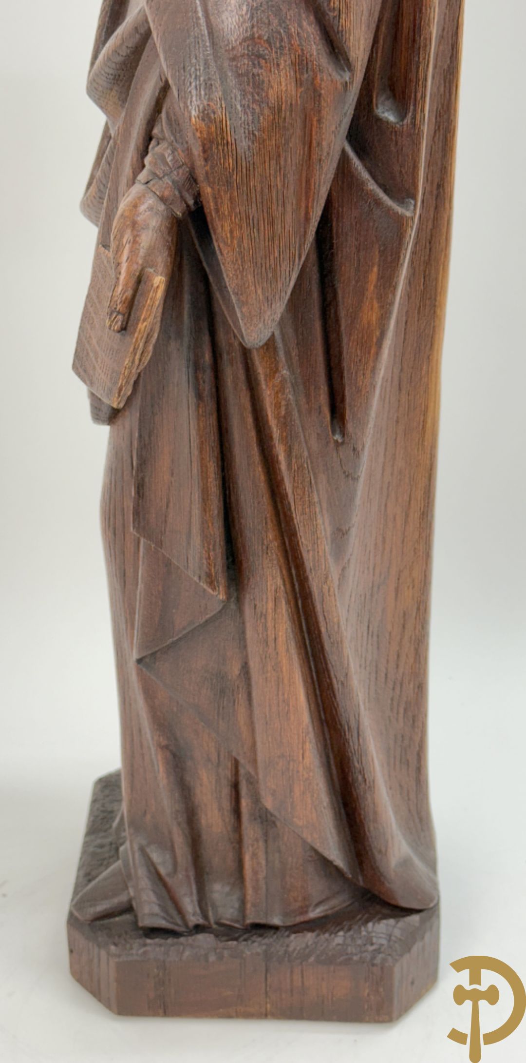 Eiken houtsculptuur van evangelist, laat 19e