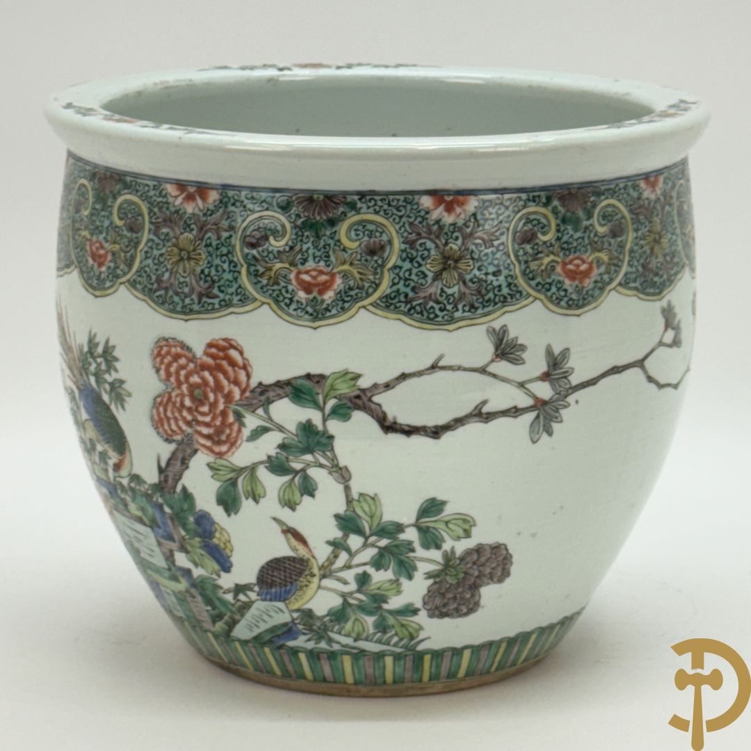 Chinese porseleinen cacheot met bloemen en vogeldecor