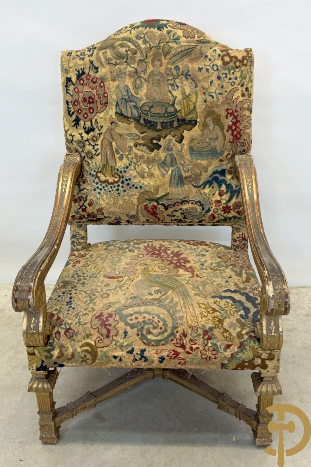 Vier vergulde Louis XIV kasteelarmzetels met geanimeerde scènes in petit points, 19e