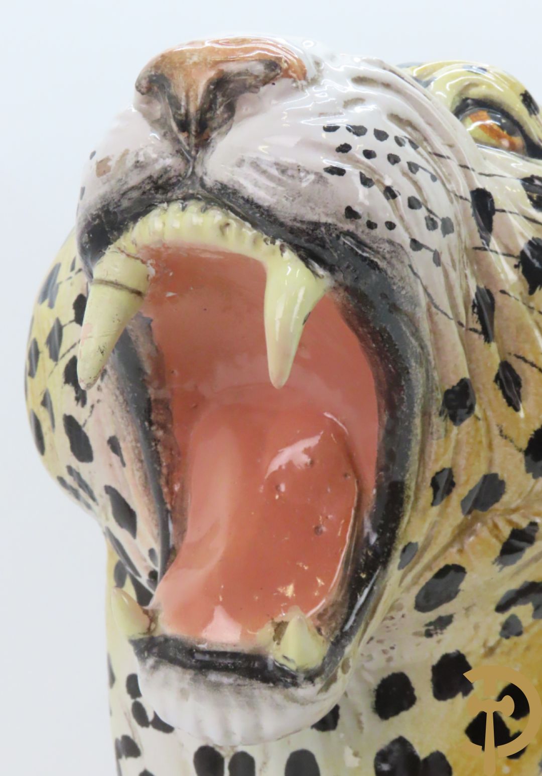 Keramieken luipaard, onderaan gestempeld Made in Italy