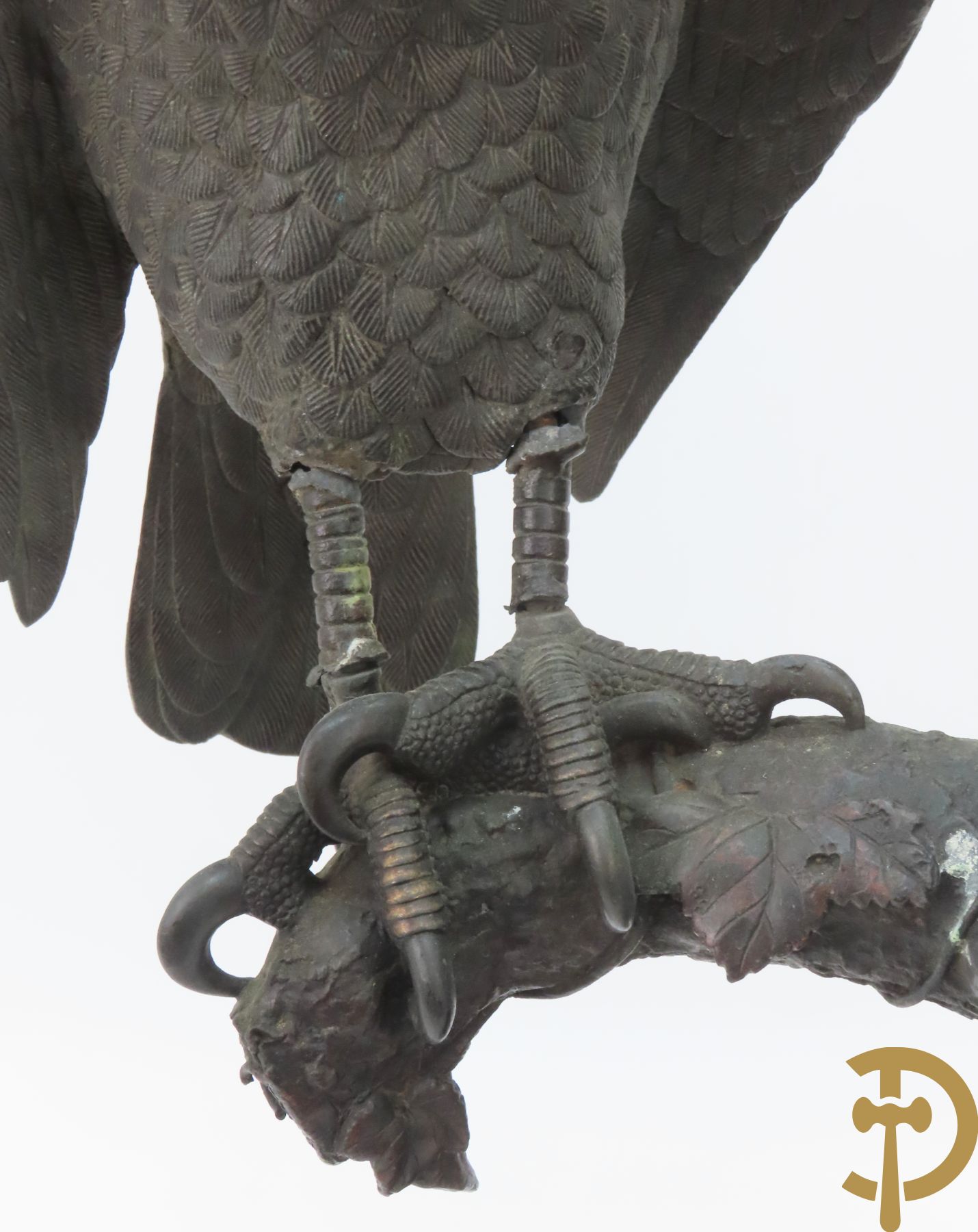 Bronzen ornament van boomstronk met takken en adelaar