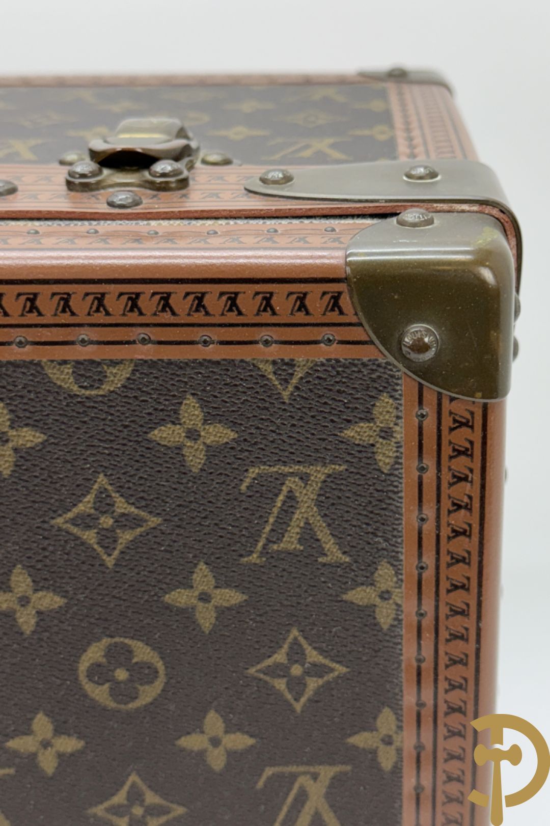 Louis Vuitton koffer met onderverdeling, genummerd 951674