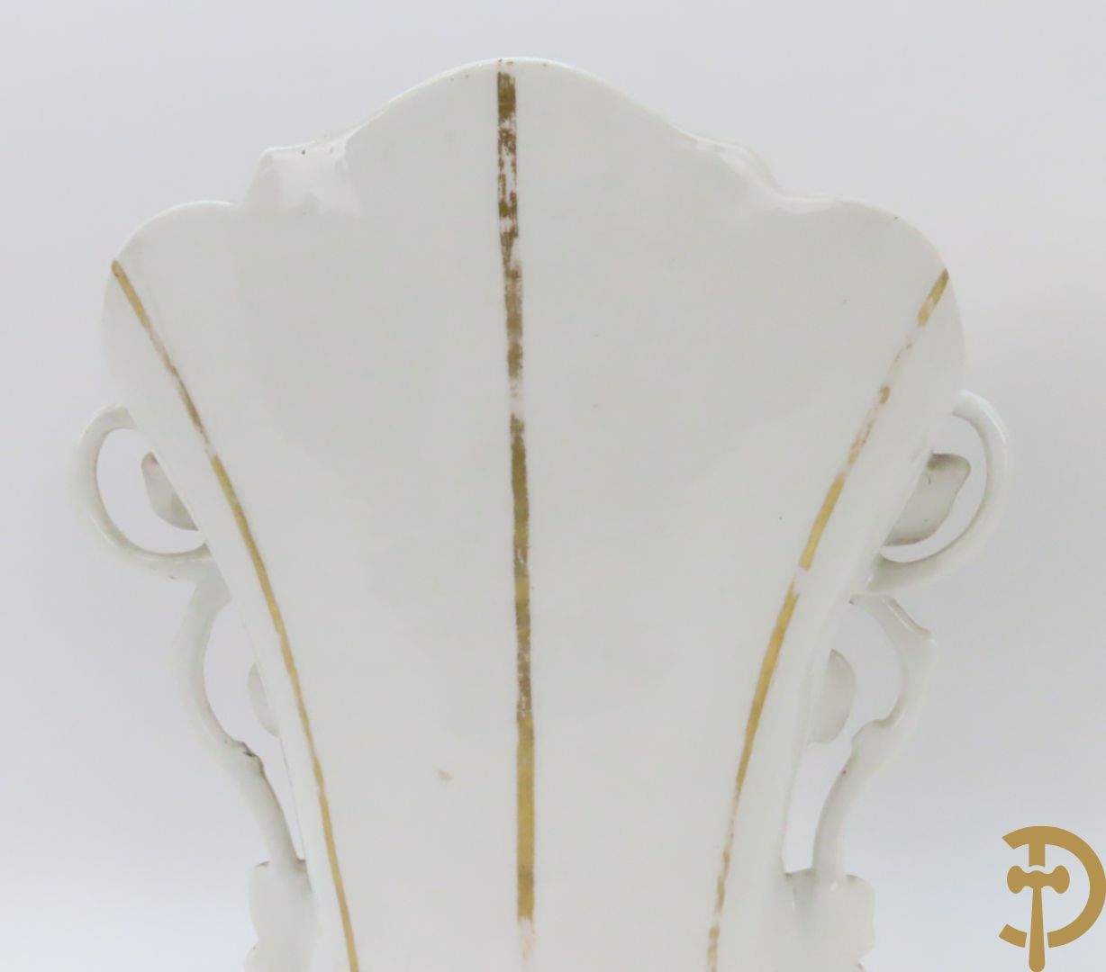 Paar porseleinen Vieux Paris vazen met decor van lieftallige dames