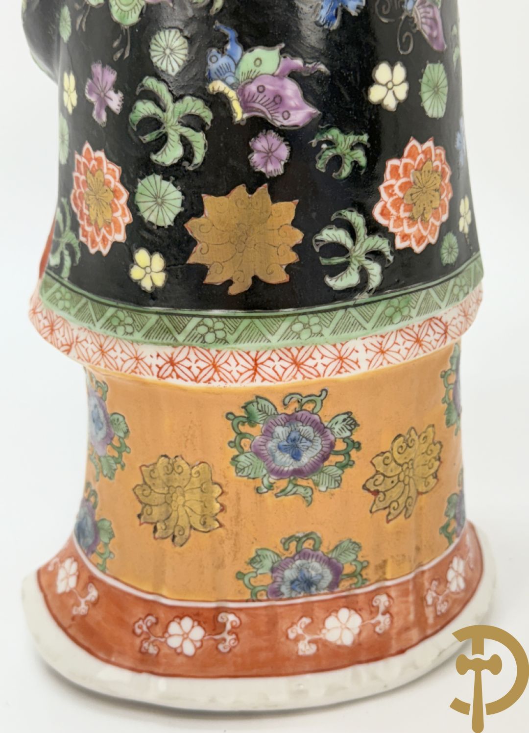 Porseleinen handbeschilderde geisha