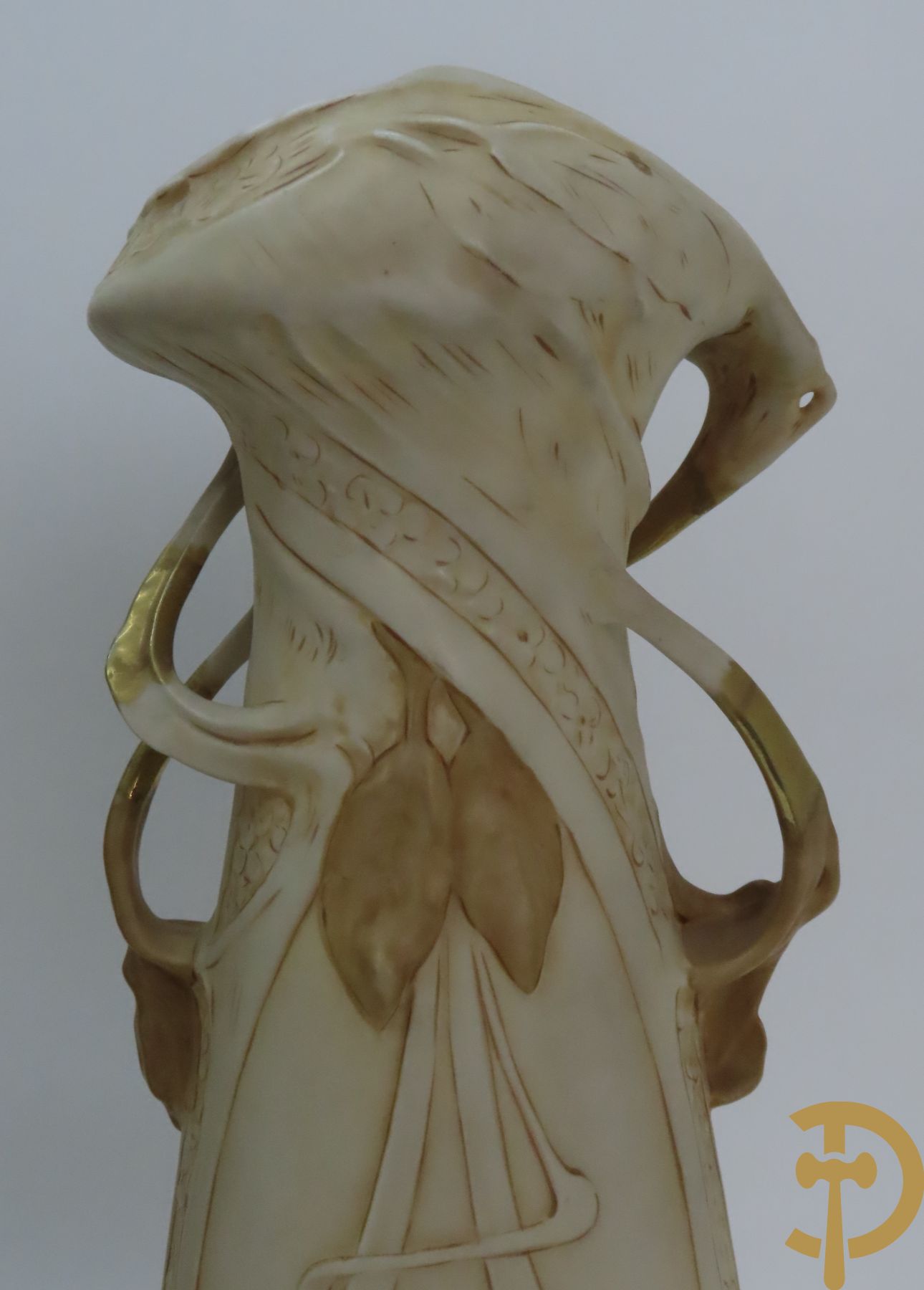 Paar Art Nouveau Royal Dux vazen, nummer 3290