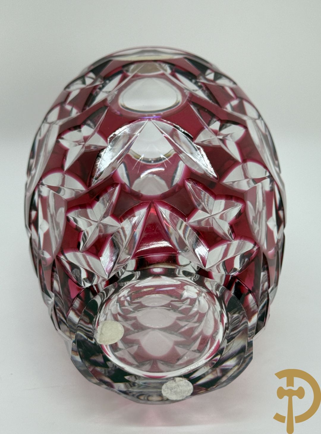 Rood kristallen Val-Saint-Lambert vaas + 6 gekleurde glazen in bleikristal