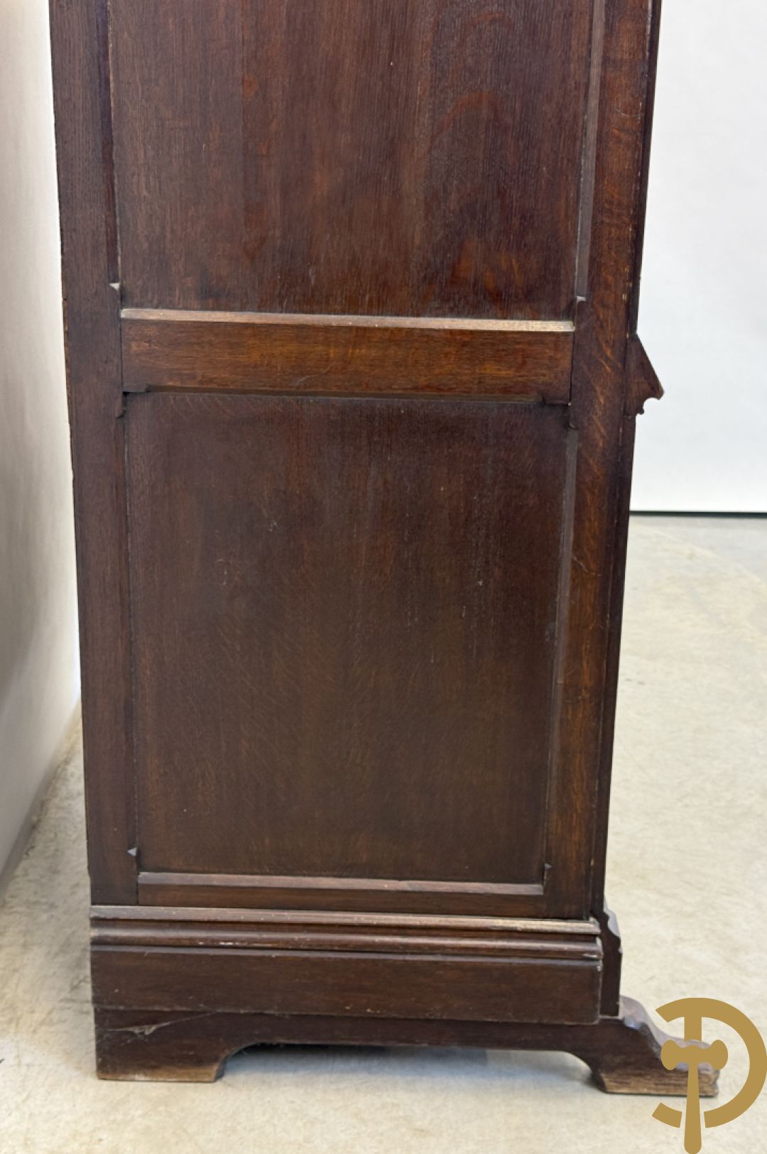 Massief eiken secretaire abattant met lade, klep en 2 deuren, centraal met interieur, Neo Gotisch