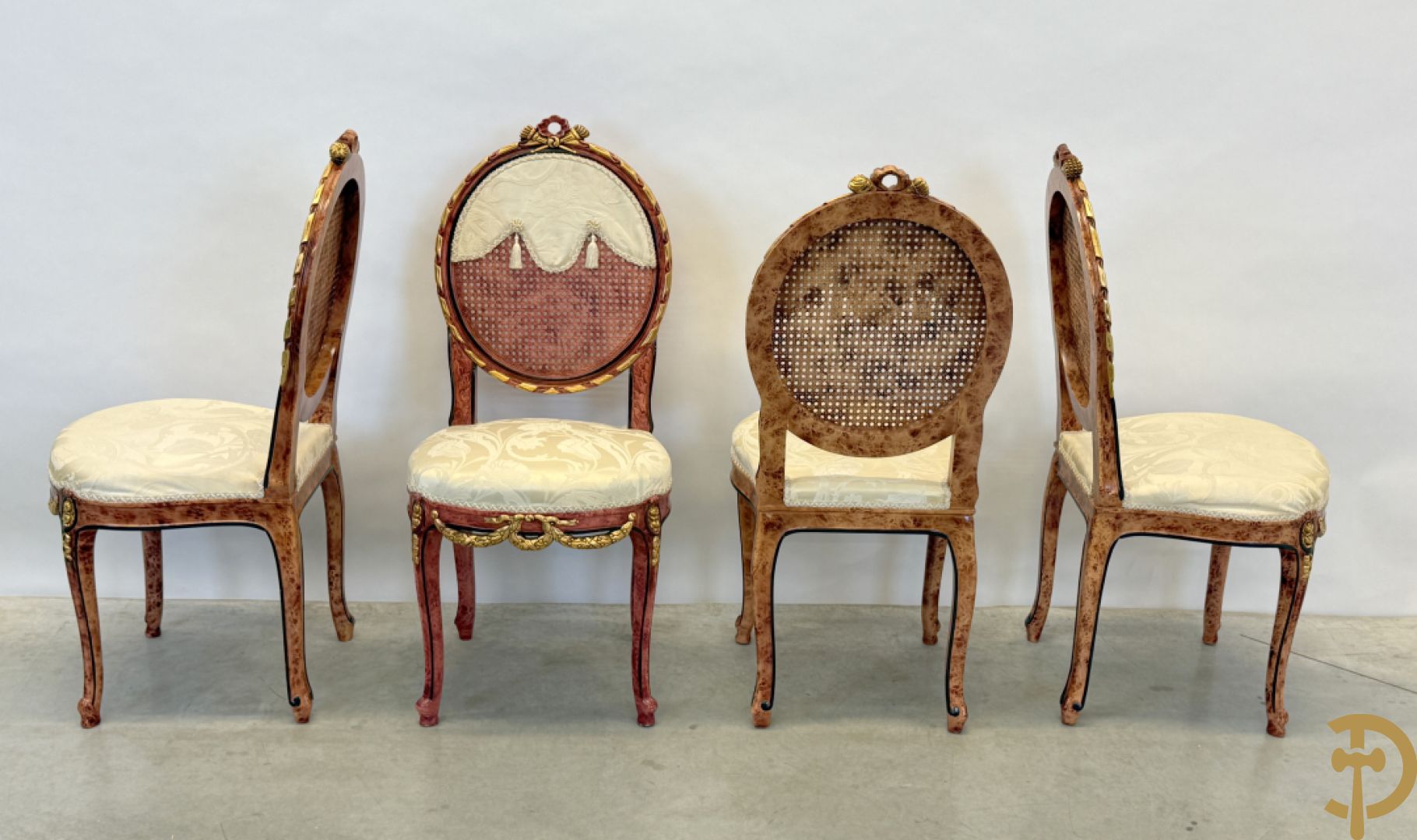 Set van 4 ovale medaillonstoelen in marbré effect met Louis XVI strik