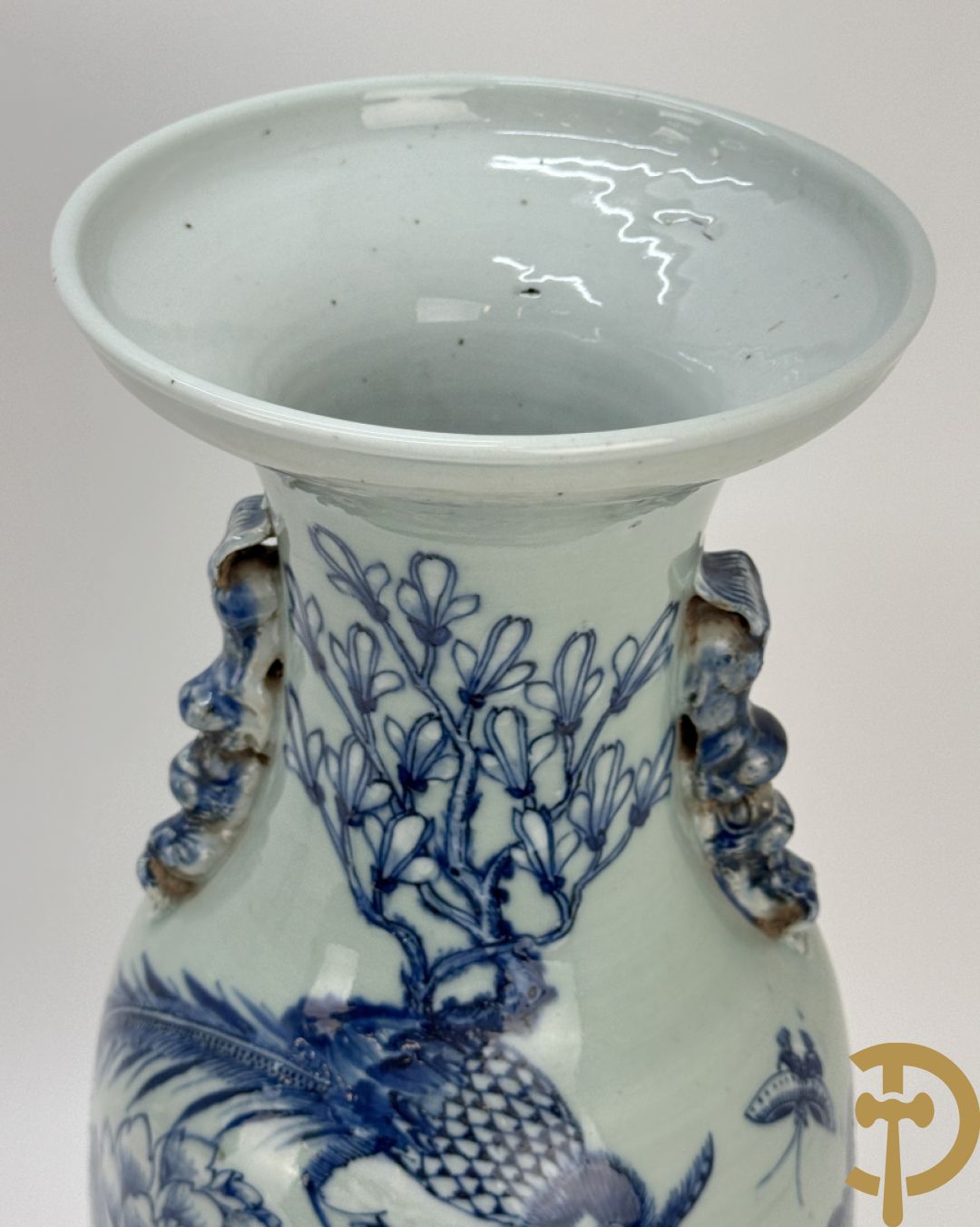 Chinese porseleinen blauw/wit vaas met bloemen en vogeldecor