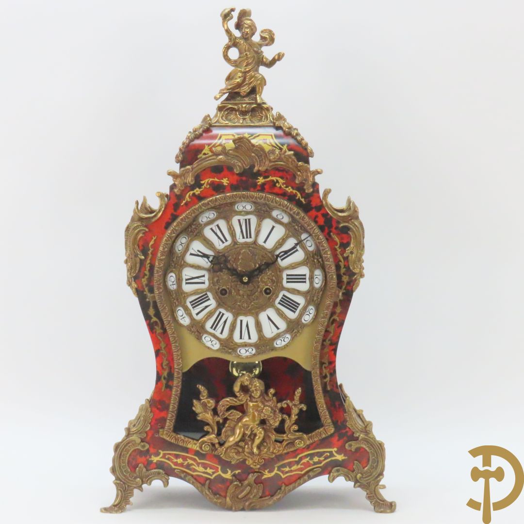 Italiaanse kartelklok met Boulle imitatie en bronsbeslag