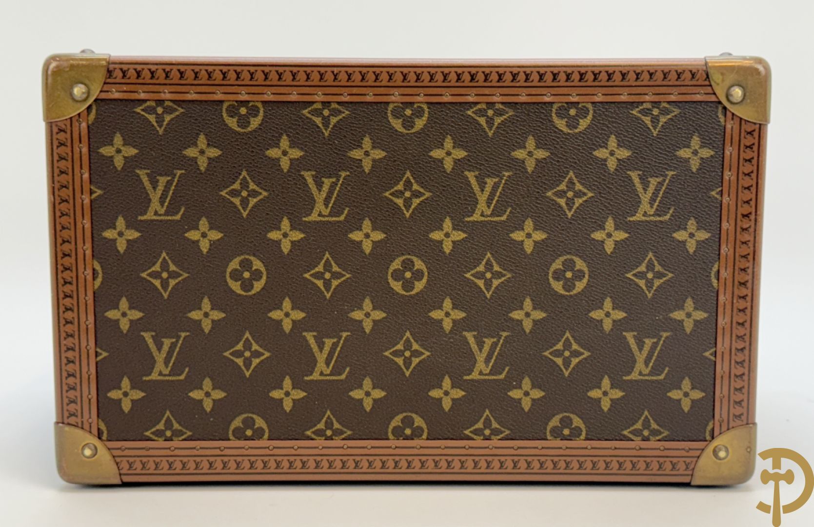 Louis Vuitton beauty case met verschillende vakjes en genummerd 948947