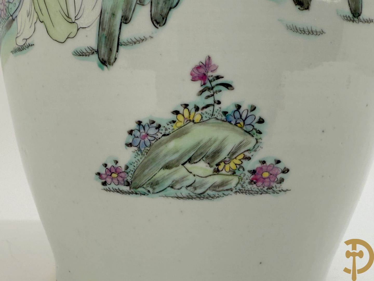 Chinese porseleinen vaas met decor van geisha