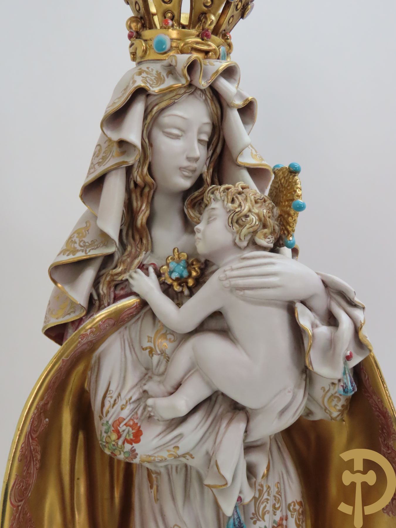Italiaanse gekleurde porseleinen Madonna met kind en kroon + Madonna met kind en blauwe cape