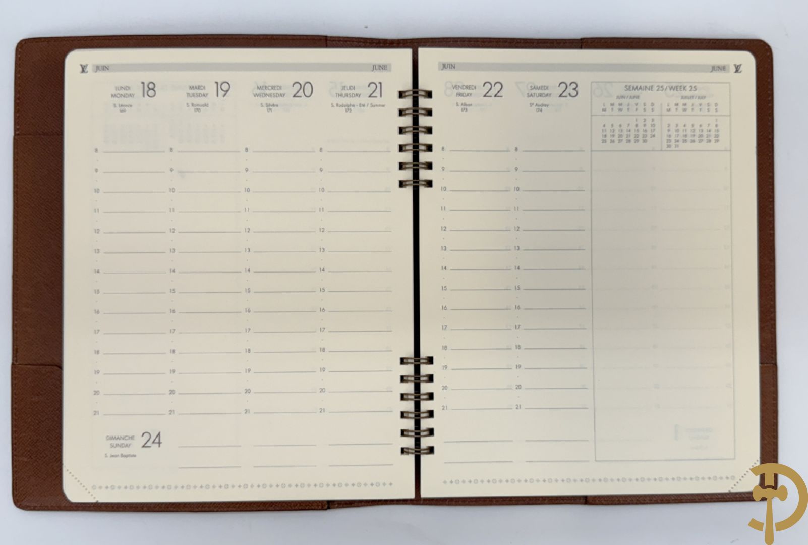 Grote en kleine toiletzak Louis Vuitton + agenda 2001  + portefeuille + tag + paraplu