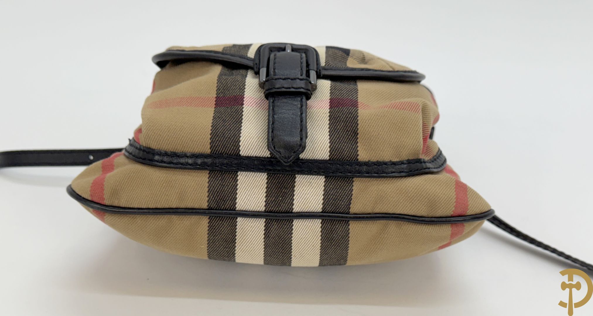 Schoudertas Burberry in stof en leder met bijhorende zak