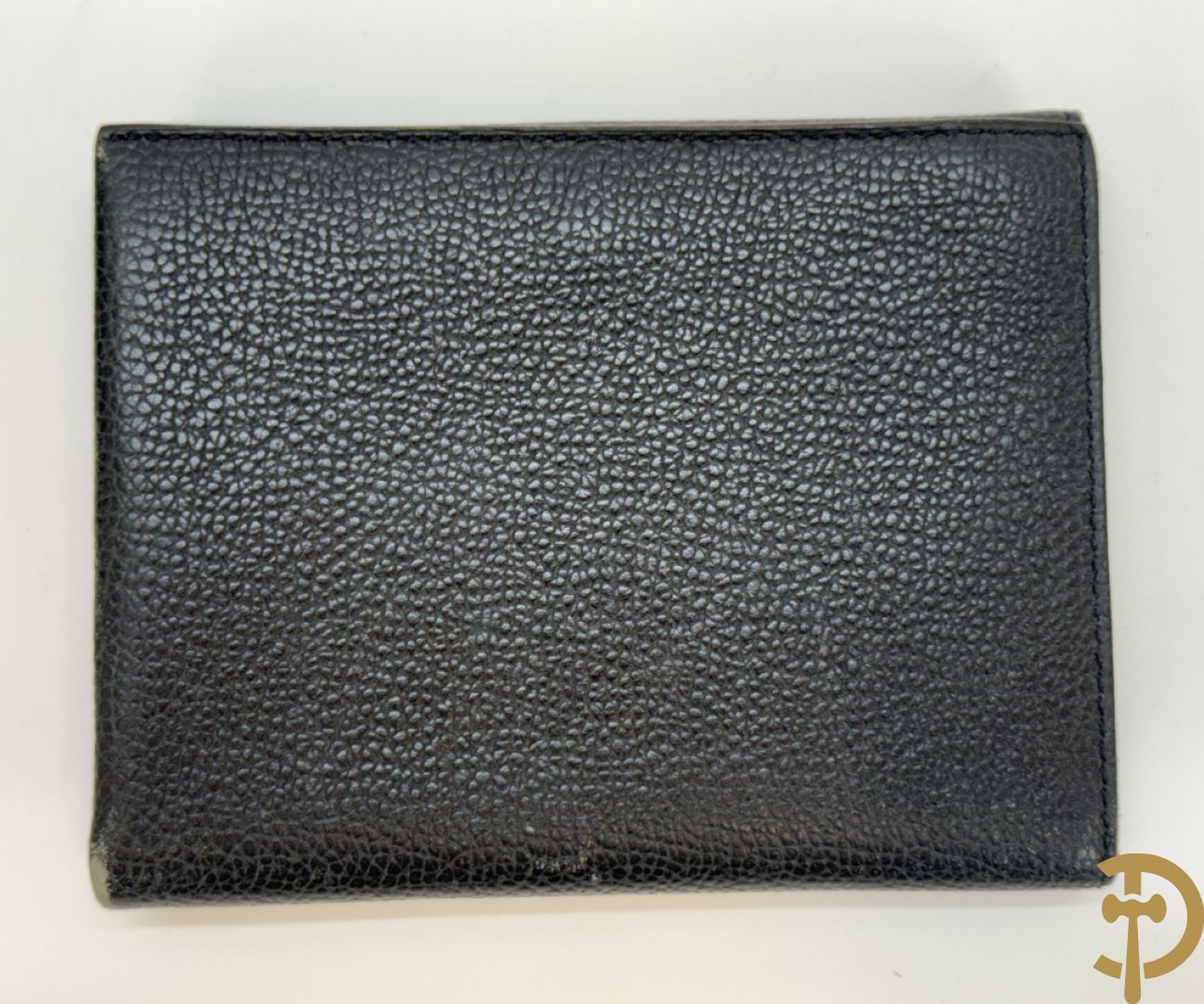 Blauw gekorreld lederen schoudertas model Le Calicot en openklapbare geldbeugel, Delvaux,